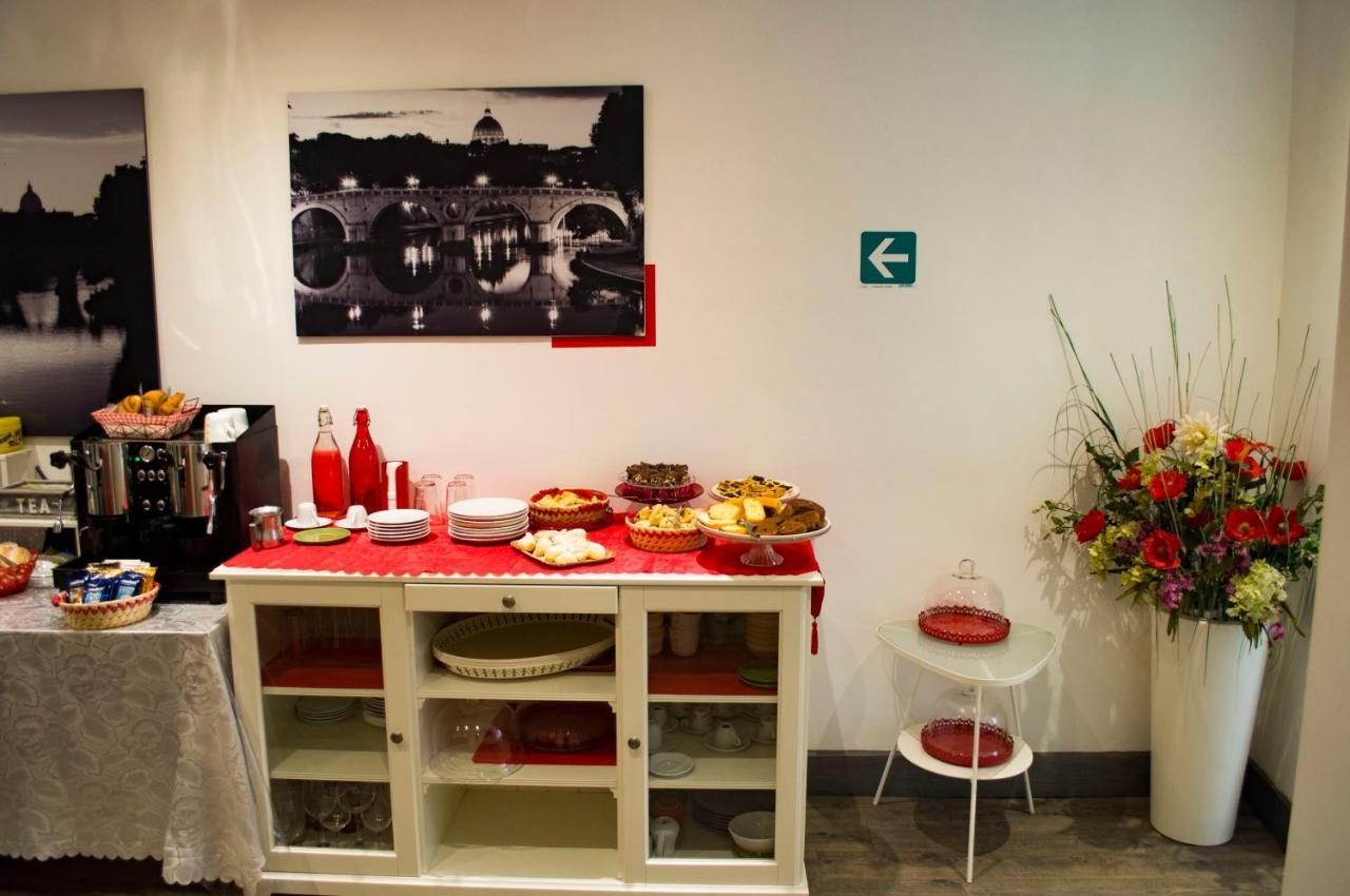 Relais Cola Di Rienzo Acomodação com café da manhã Roma Exterior foto